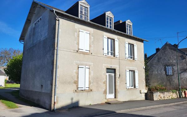 Immeuble à vendre    4 pièces •  La Souterraine
