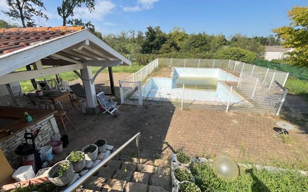 Maison à vendre    7 pièces •  Habas