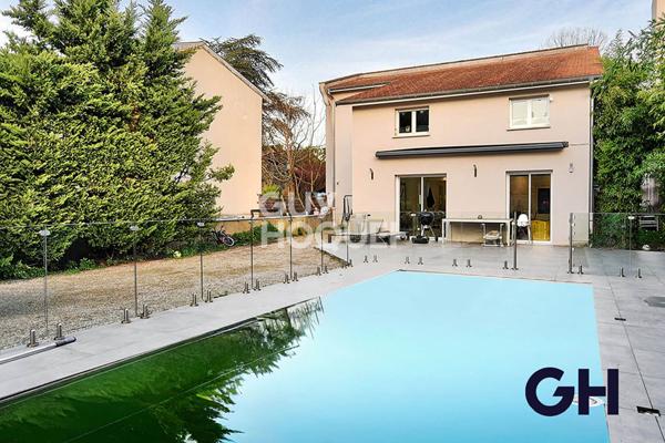 Maison 5 chambres - Piscine - Villeurbanne