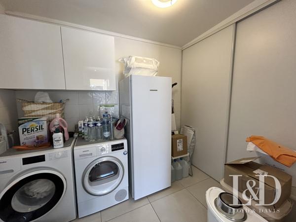 ST RAPHAEL-QUARTIER PRISE LES PLAINES-VILLA TRADITIONNELLE T6 AVEC PISCINE ET JARDIN PAYSAGER