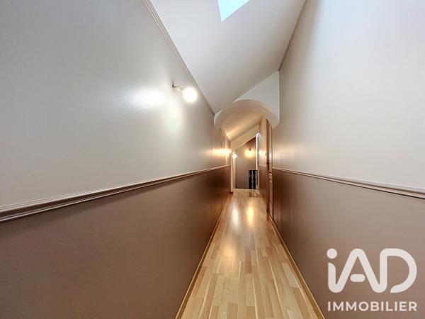 Maison à vendre 6 pièces 136 m² Saint-Gervais-les-Trois-Clochers