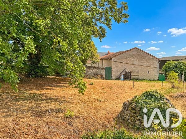 Maison à vendre 6 pièces 136 m² Saint-Gervais-les-Trois-Clochers