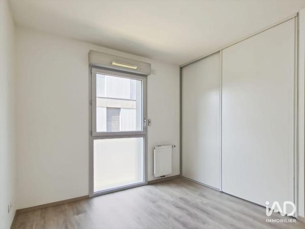 Location appartement 3 pièces 69 m² Bassens
