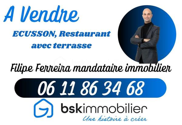 A vendre fond de commerce restaurant traditionnel en place depuis plus 25 ans.
Secteur Ecusson.

Sur deux niveaux avec une grande cuisine équipé d'une extraction.
Accueil, bar, WC et salle de restauration au rdc donnant sur une terrasse à l'abri du passage.
A l'étage un toit terrasse équipé d'une pergola bio climatique.
A cela possibilité de loué en plus un petit garage attenant.

60 couverts en rdc environ et 50 à l'étage, 

Loyer + charges + TF  ==> 1790€ TTC (une partie assujetti à la TVA)
Bail neuf à la signature.

CA 2024: 325K                     CA 2025: 245K
EBE retraité: environ 50K