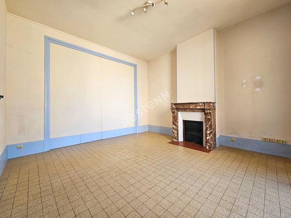Maison Marines 8 pièce(s) 161.81 m2