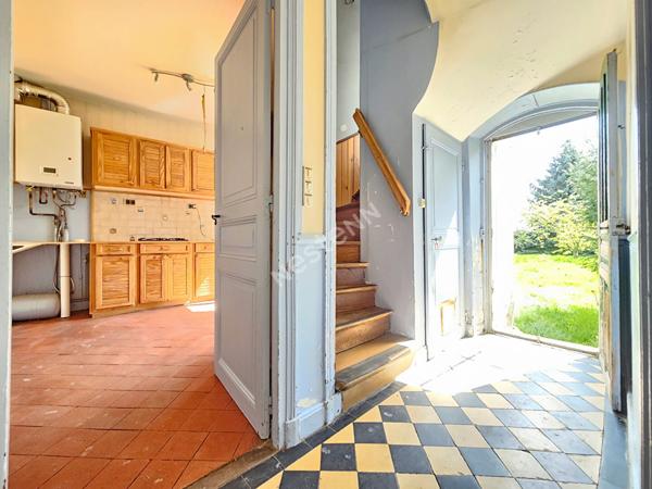 Maison Marines 8 pièce(s) 161.81 m2