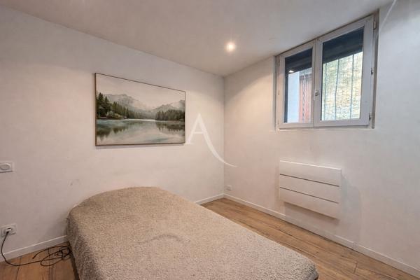 APPARTEMENT TYPE 2 RENOVE EN REZ-DE-CHAUSSÉE A RIANS