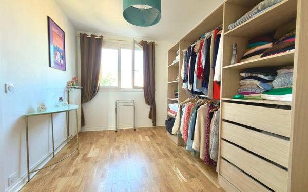 Appartement à vendre    4 pièces • 65,97 m2 Épinay-sur-Seine