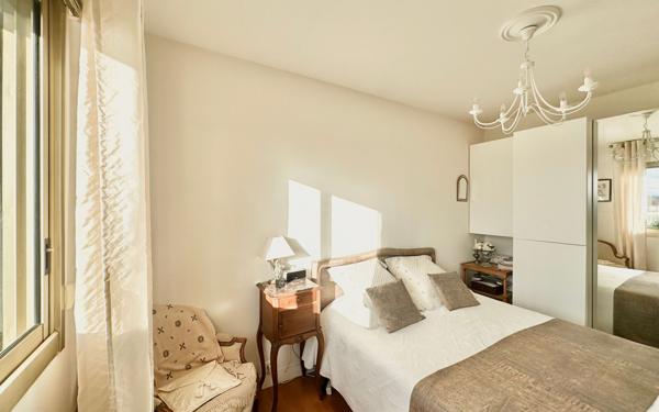 Appartement à vendre    3 pièces • 91,90 m2 Saint-Laurent-du-Var