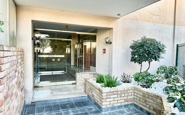 Appartement à vendre    3 pièces • 91,90 m2 Saint-Laurent-du-Var