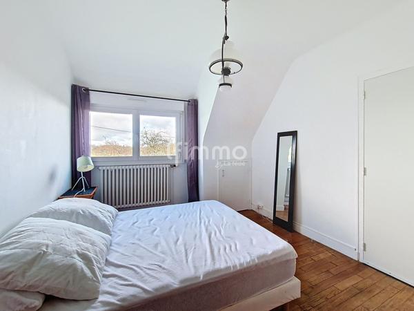 Maison de 6 pièces, 140 m² à Quéménéven 29180