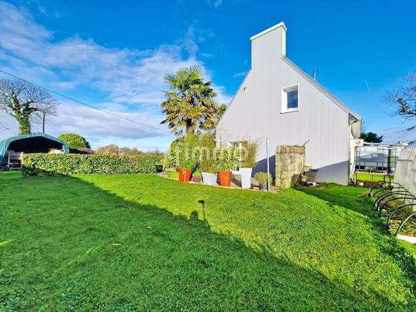 Maison de 6 pièces, 140 m² à Quéménéven 29180