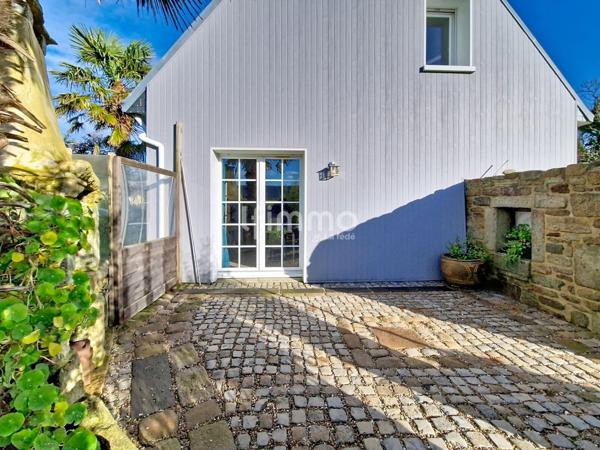 Maison de 6 pièces, 140 m² à Quéménéven 29180