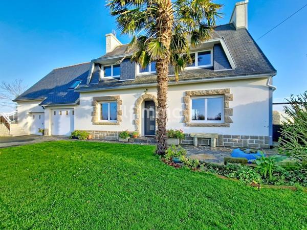 Maison de 6 pièces, 140 m² à Quéménéven 29180