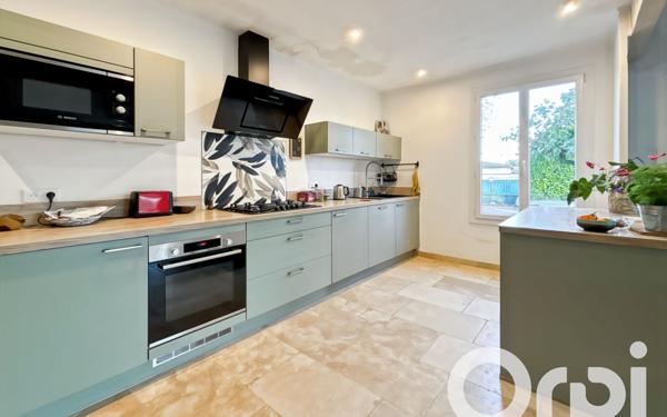 Maison à vendre    3 pièces •  Lapalud