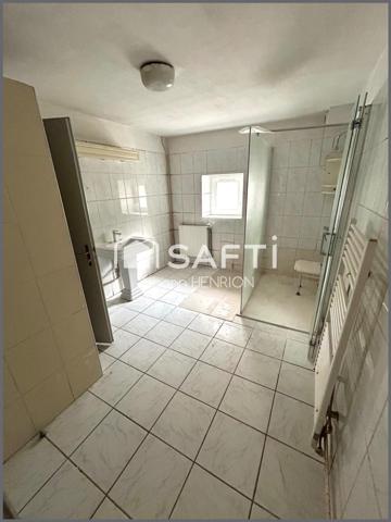 Maison sans vis à vis disposant de 6 chambres, fort potentiel