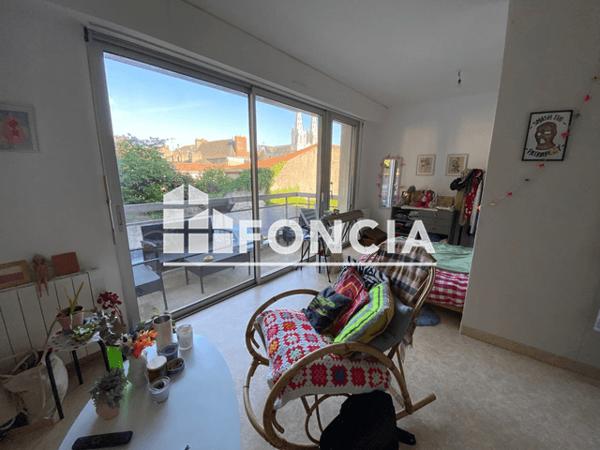 Location Appartement 2 pièces 27.53 m² - 6 IMPASSE DE LA PAIX Cholet 49300