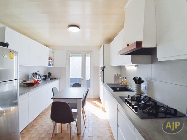 Vente maison La Roche Sur Yon : 304 000 € - AJP Immobilier La Roche-sur-Yon