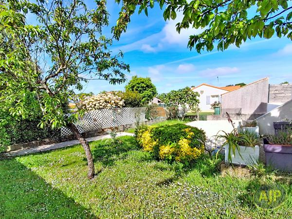 Vente maison La Roche Sur Yon : 304 000 € - AJP Immobilier La Roche-sur-Yon