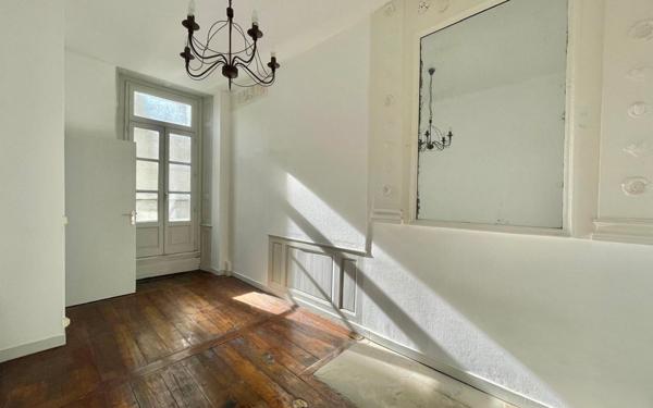 Appartement à louer    3 pièces •  Périgueux