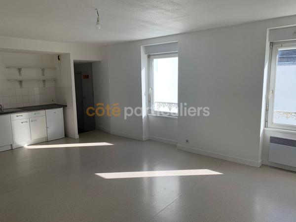 Location Appartement47,08 m² - 2 Pièces - LORIENT (56100)