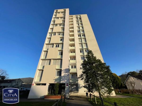 Appartement à vendre 3 pièces 71m² Oyonnax (01100)