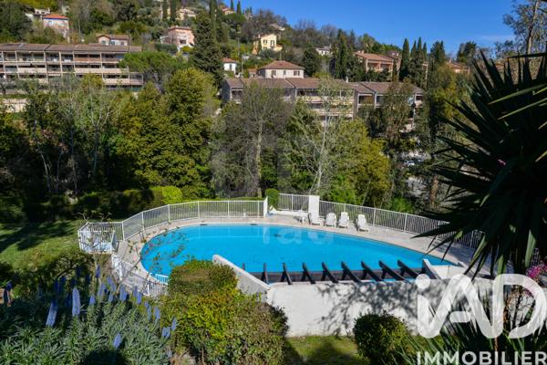 Appartement à vendre 3 pièces 75,9 m² Vence