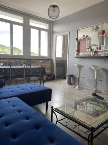 APPARTEMENT 3 PIECES DE 70 M² AVEC TERRASSE