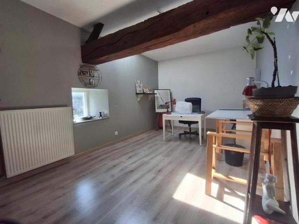 Maison familiale de 180 m² avec 4 chambres et beau jardin à Malville