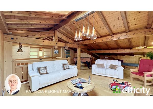 Maison
         12 pièces
        - 243 m² Bien prestige 2 370 000 € *