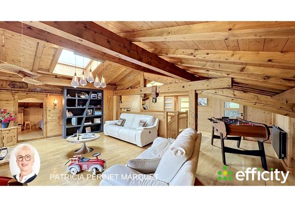 Maison
         12 pièces
        - 243 m² Bien prestige 2 370 000 € *