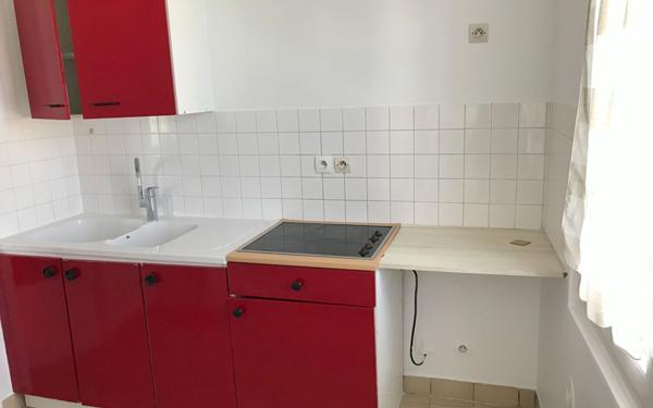 Appartement à louer    1 pièce • 17,93 m2 Châtillon