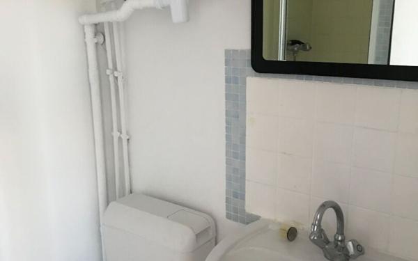 Appartement à louer    1 pièce • 17,93 m2 Châtillon