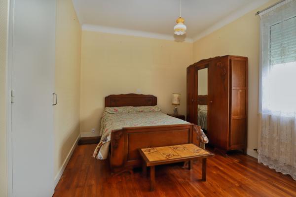 Commerces et Mer à pied