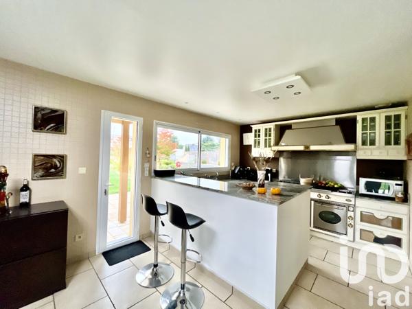 Maison à vendre 9 pièces 218 m² Saint-Agathon