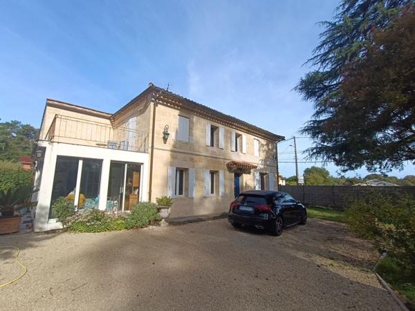 Maison à vendre |  Saint-Caprais-de-Bordeaux |  6 pièces | 184 m²