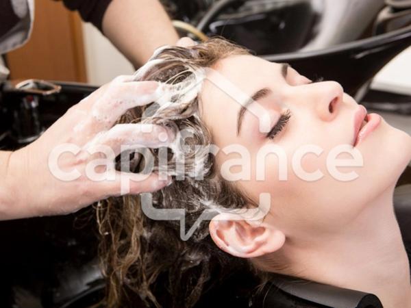 Dpt Hautes Pyrénées (65), à louer TARBES Salon ou bureau