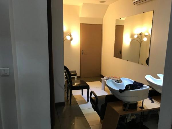 Dpt Hautes Pyrénées (65), à louer TARBES Salon ou bureau