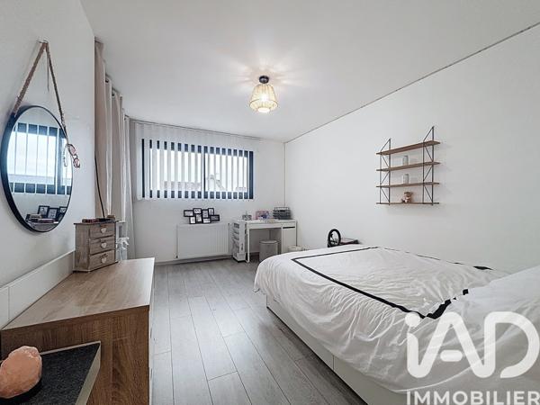 Maison à vendre 6 pièces 187 m² Ormesson-sur-Marne