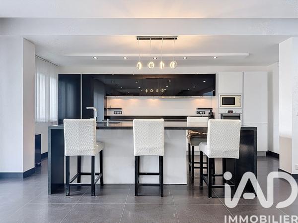 Maison à vendre 6 pièces 187 m² Ormesson-sur-Marne