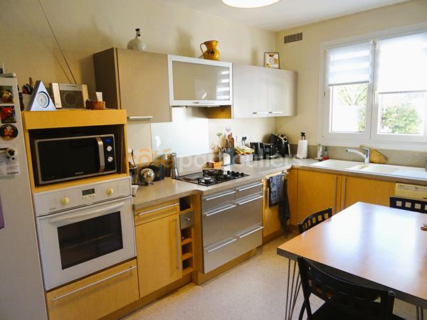 Vente
                Maison99 m² - 4 Pièces -
                    PEROLS (34470)