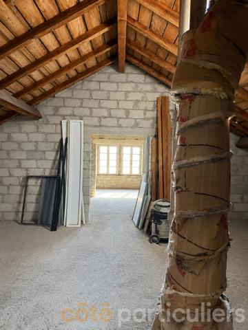 Vente
                Immeuble720 m² - 1 Pièce -
                    LUC LA PRIMAUBE (12450)