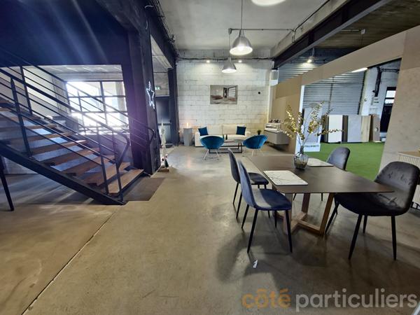Vente
                Immeuble720 m² - 1 Pièce -
                    LUC LA PRIMAUBE (12450)