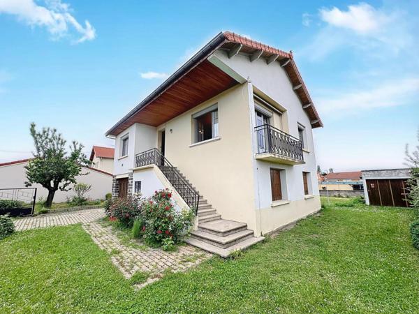 GERZAT– Maison avec jardin à réinventer