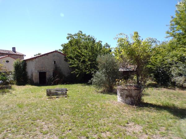 Maison en pierre située à VILLEFAGNAN Nord Charente