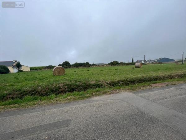 Maison à vendre à Saint-Nic dans le Finistère (29550), ref : 29060-1087924