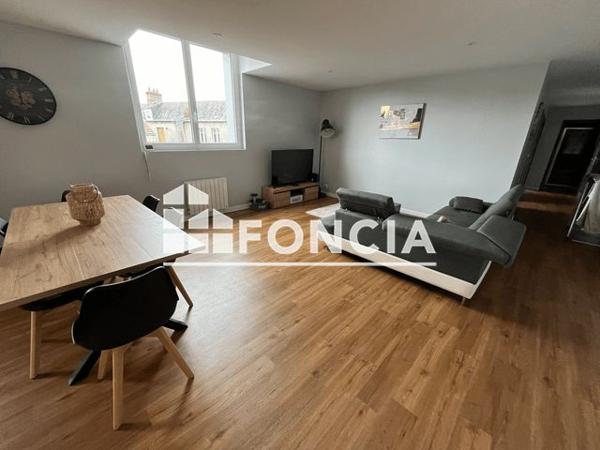 Location Appartement 3 pièces 108 m² - 117 A RUE DE DOMFRONT Flers 61100