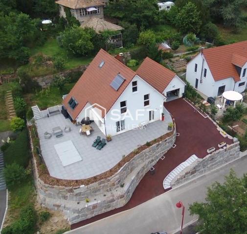 Villa contemporaine, vue imprenable !