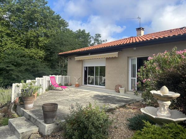Vente                                                      Maison
                        
                     5 pièces                      149 m2                     à Peyrehorade