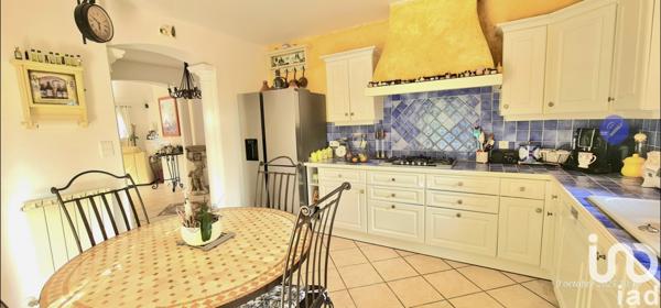 Maison à vendre 6 pièces 163 m² La Londe-les-Maures